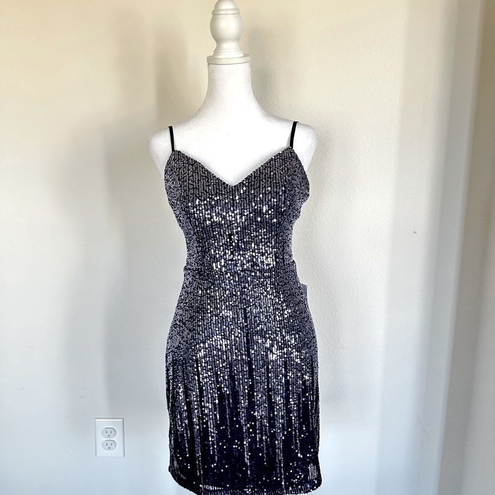Beautiful night dress size S.
